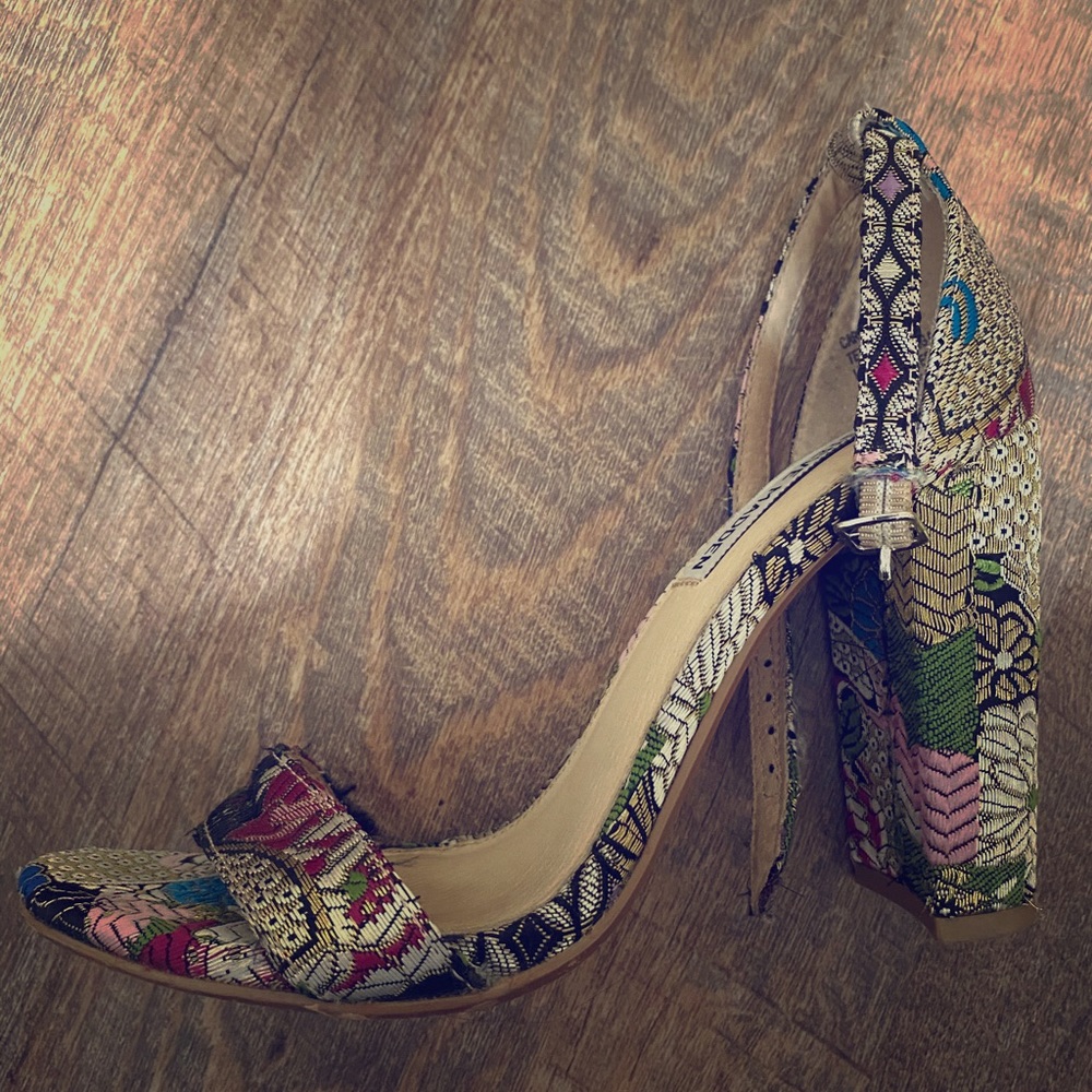 Steve Madden block heeled sandals